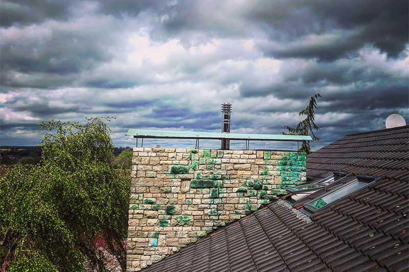 Beispielbild Schornsteinsanierung mit Jeremias Systemen Schornsteinsanierung mit eingezogenem Innenrohr